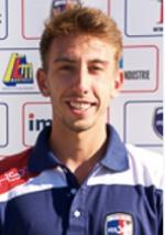 ALLA FERMANA TESSERATO IL DIFENSORE ALESSANDRO MORETTI